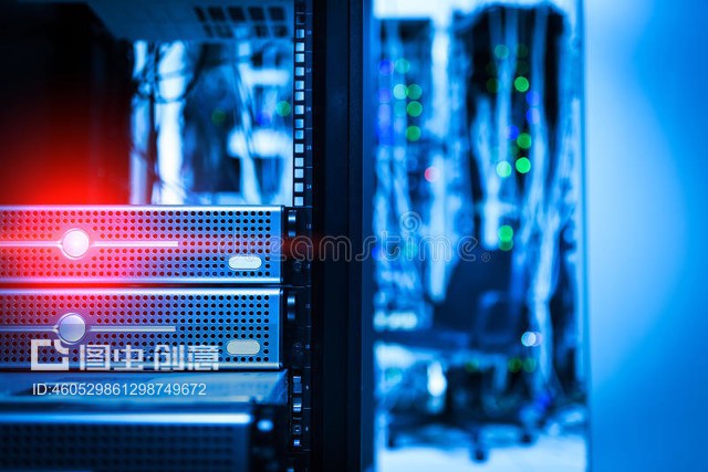 數(shù)據(jù)室存儲服務(wù)器 本地空間中的數(shù)據(jù)處理與存儲服務(wù)